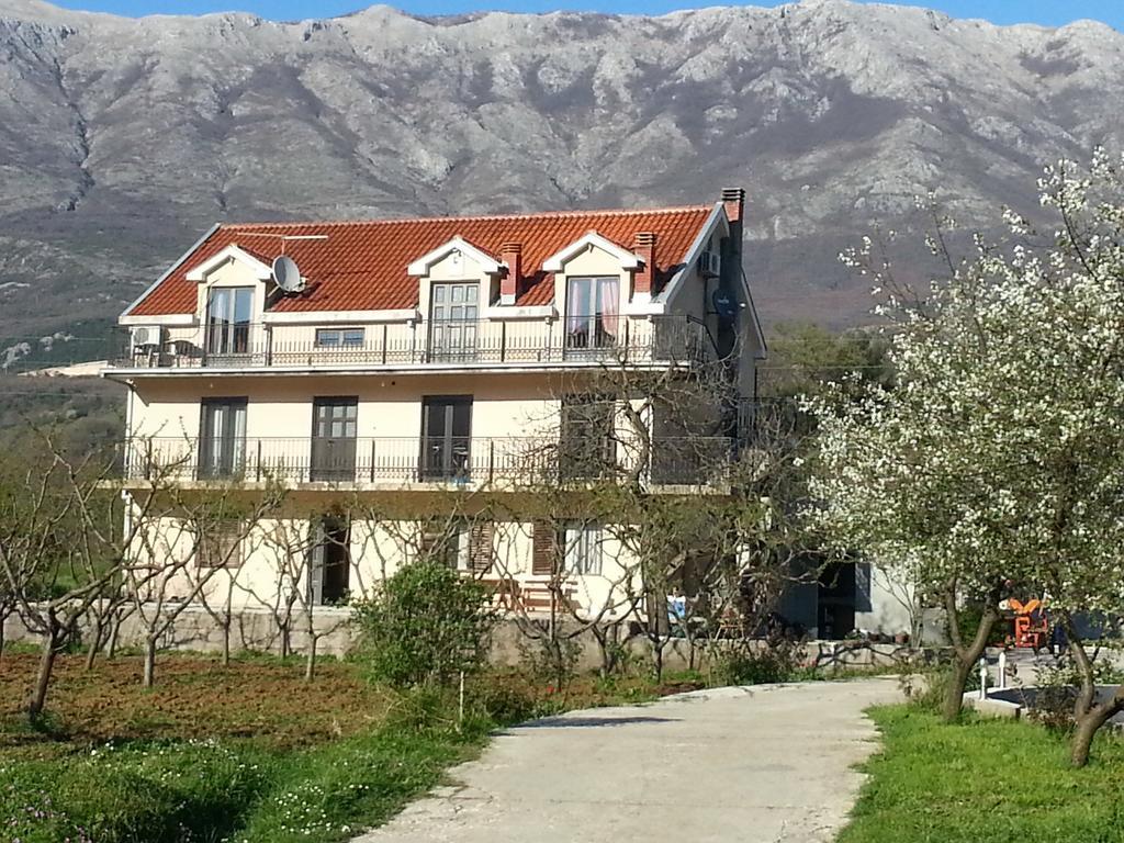 Apartments Ivetic Kotor Eksteriør bilde